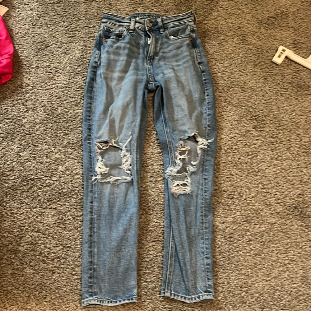 American Eagle Mom jeans size 000